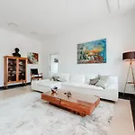 Appartement First Wohnen *