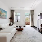 Appartement First Wohnen *