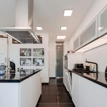 First Wohnen Διαμέρισμα *